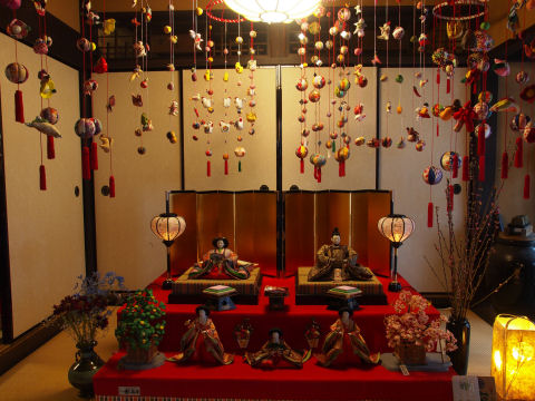 つるし雛って最近知った