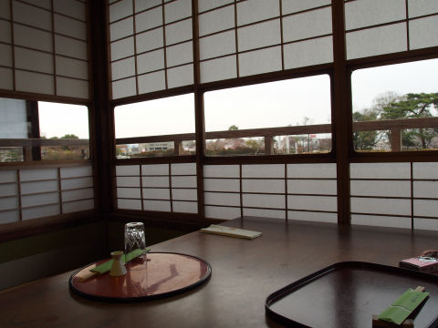 隣は子供がうるさかった