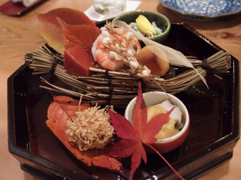 スケルトンの葉もあり