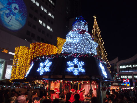 こちらは日本人