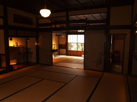 とても広い邸宅