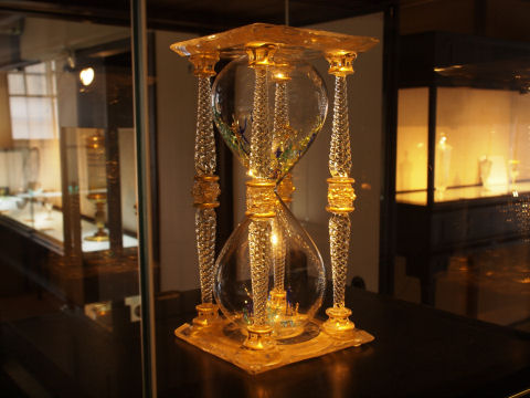 なんだかすごい砂時計