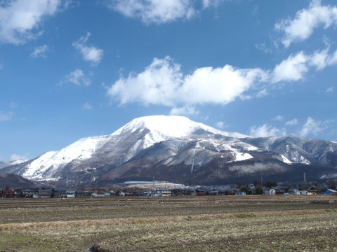 会場の目の前から