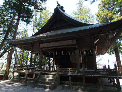 黒い太鼓もあるが全く見えない