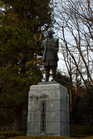 若いのに津川雅彦に似てる