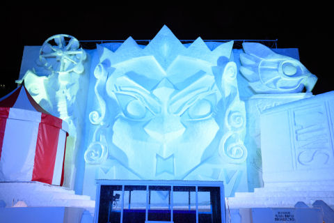 朝は見ていなかったかもしれない雪像