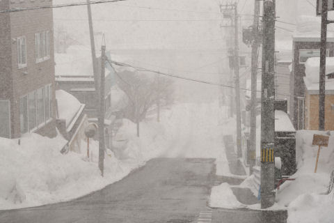 逆方向にJRタワー