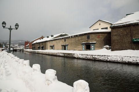 昨日見た雪灯籠