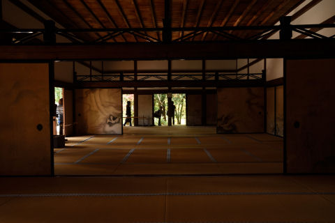 人がいなくならない