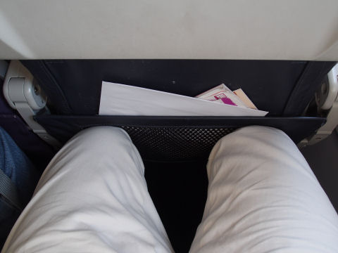 座る場所がない