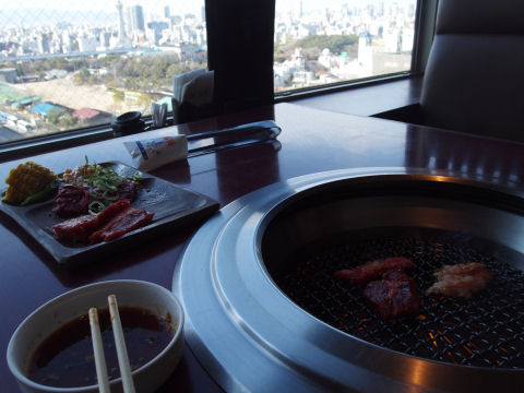 ランチはやっぱり肉少な目