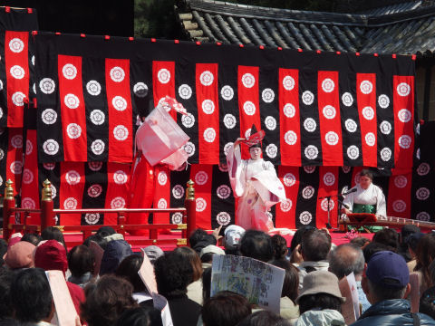 恰幅のいいお姉さん