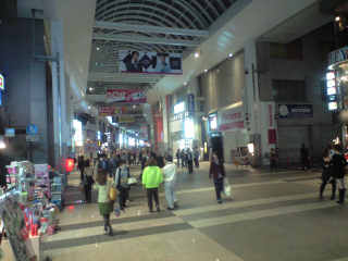 熊本の繁華街：下通り・上通り界隈