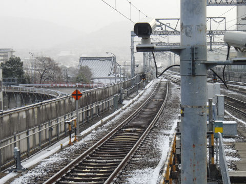 この前新幹線乗ったときも雪だった