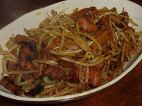 いいチャーシューが売ってなかったのでバラ肉をしばらく煮た