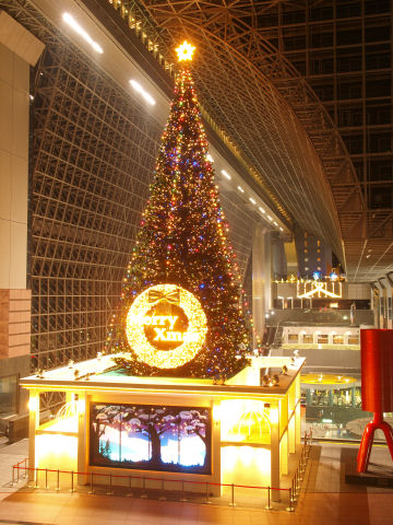 向こうはホテルだっけか