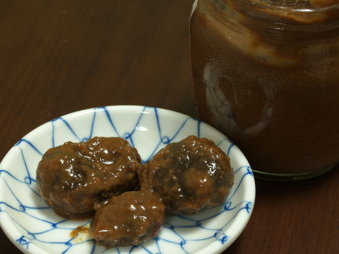 茄子は味噌の中