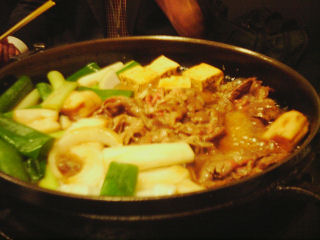 長ネギ，玉ねぎ，えのき，豆腐，しらたき