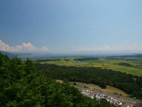 けっこう車停まってる