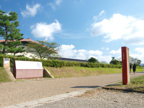 特に何もない入口