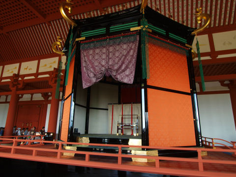 高御座外観模型