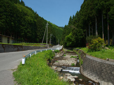 それでも坂は緩い