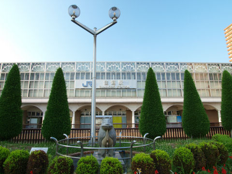 へんなオブジェが