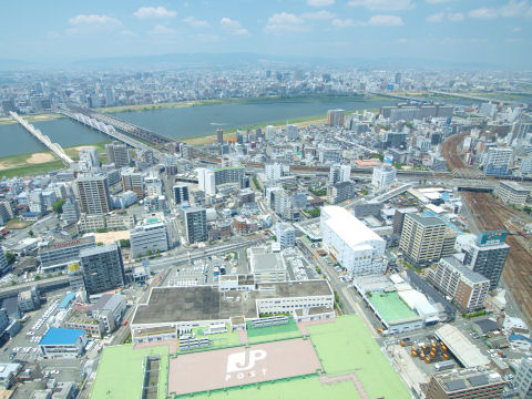 上の写真と同じ場所から