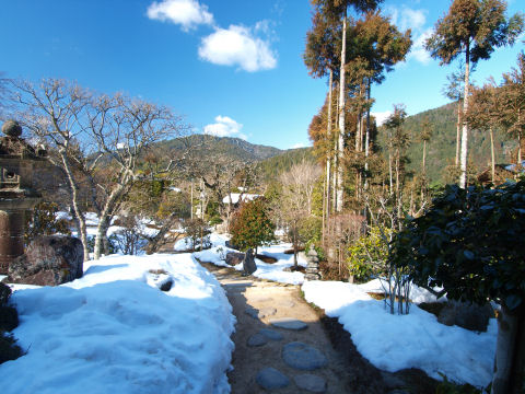 客殿から出たところ